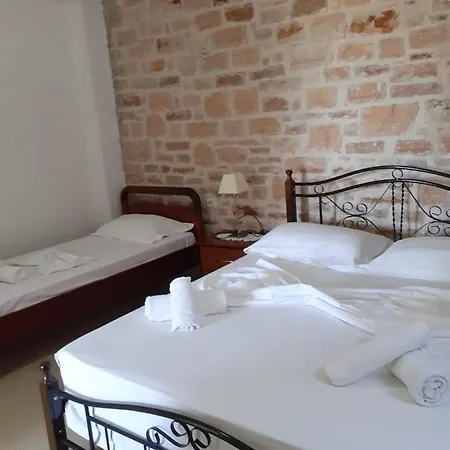 Ardiano Holiday home